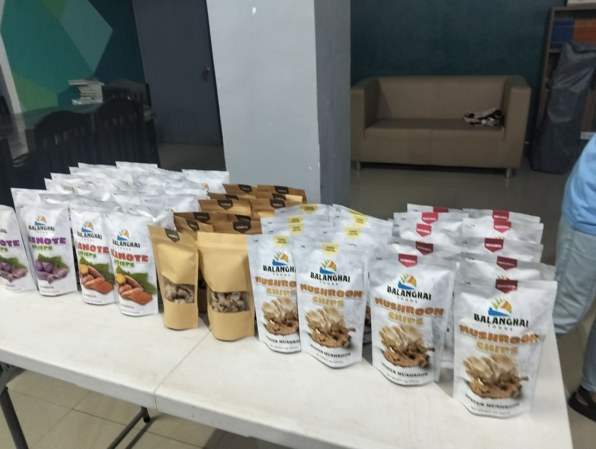 Balanghai product range on display table