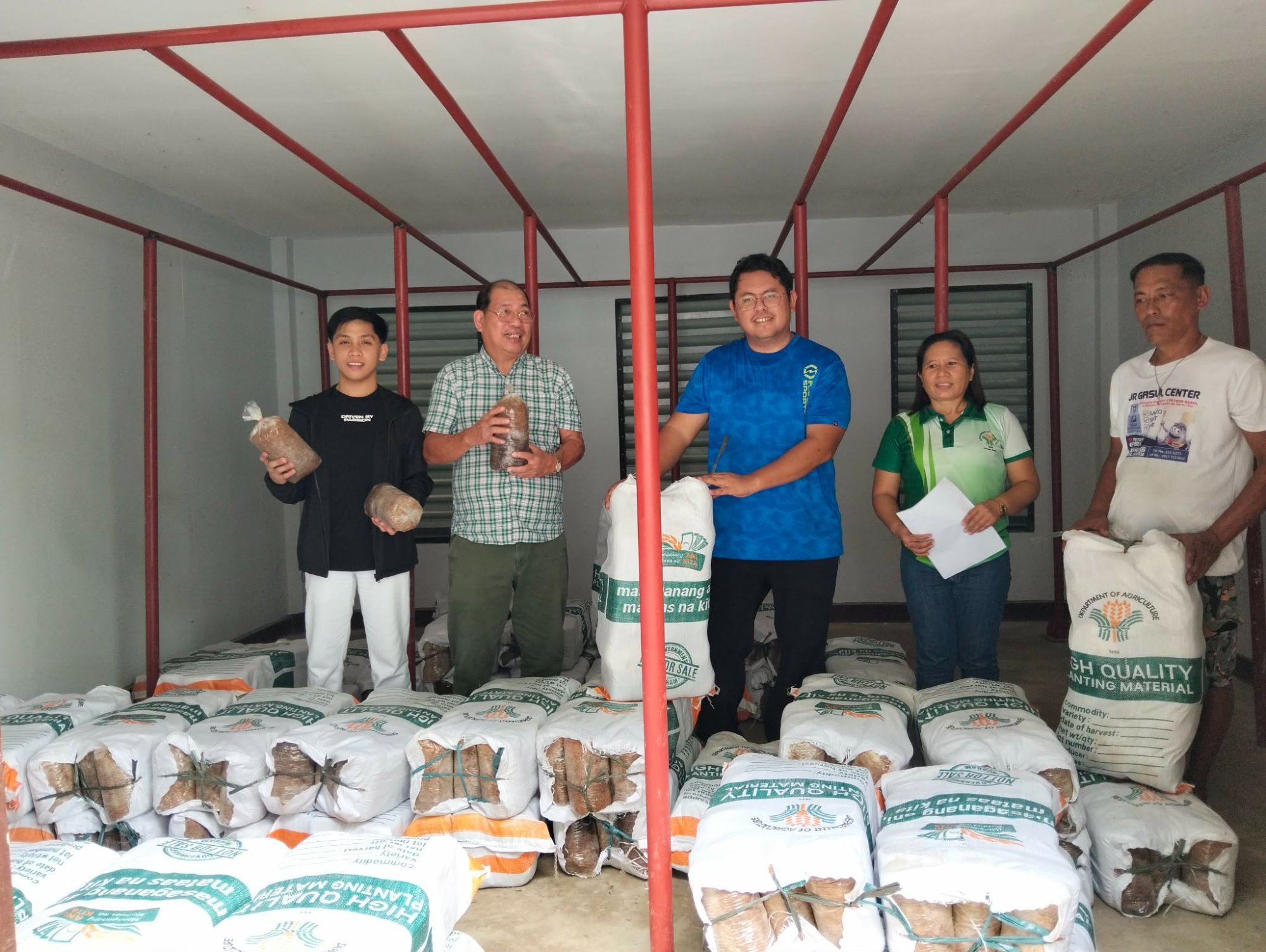 Mushroom Spawn Delivery